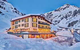 Arlberg Stuben - Das Kleine, Feine Hotel